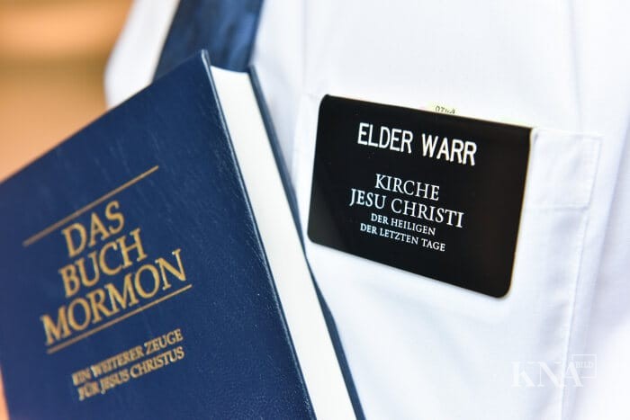 Missionar Der Mormonen Und Das Buch Mormon Mediendatenbank