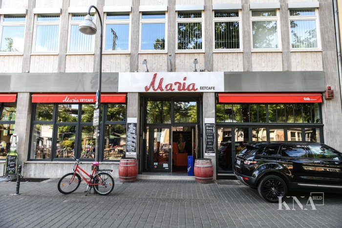 180702-93-000448 Cafe Maria