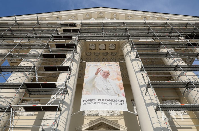 180828-93-000112 Werbung für den Papstbesuch in Vilnius
