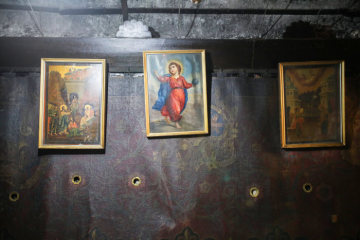 Heiligenbilder in der Geburtsgrotte in der Geburtskirche in Bethlehem am 21. Oktober 2018.