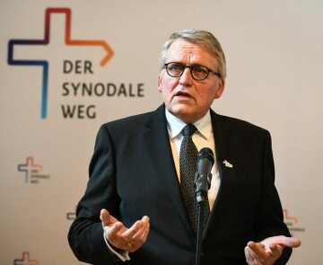 Thomas Sternberg, Präsident des Zentralkomitees der deutschen Katholiken (ZdK), bei einer Pressekonferenz zur Eröffnung der Synodalversammlung am 30. Januar 2020 in Frankfurt.