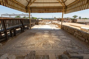 Mosaike der Grabungsstätte des Hilarion-Klosters am 14. Juli 2021 in Tell Umm al-Amr (Palästinensische Autonomiegebiete).