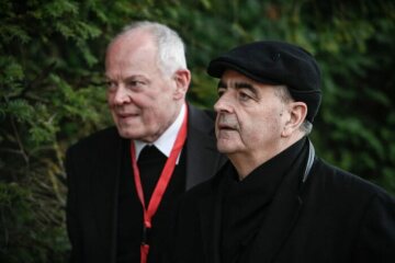 Anton Losinger, Weihbischof in Augsburg (l.), und Erzbischof Nikola Eterovic, Apostolischer Nuntius in Deutschland, am 7. März 2022 in Vierzehnheiligen.
