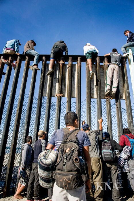 181116-93-000093 Migranten an der US-Grenze