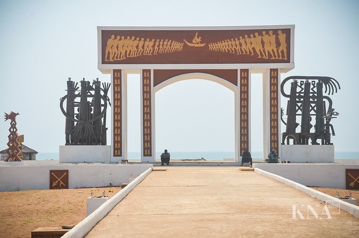 240328-0916-000073 Gedenkstätte Porte du Non-Retour in Ouidah