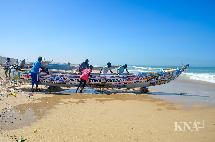 240420-0916-000001 Fischfang im Senegal